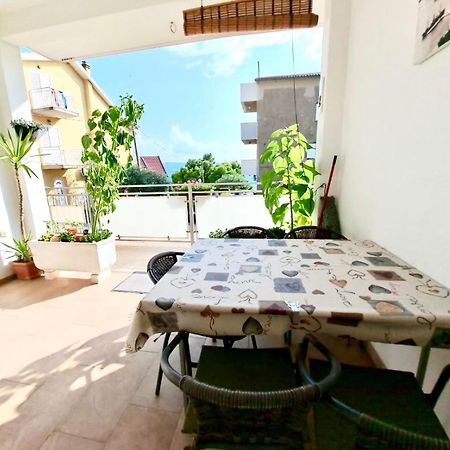 Nemira Beach Getaway أوميس المظهر الخارجي الصورة