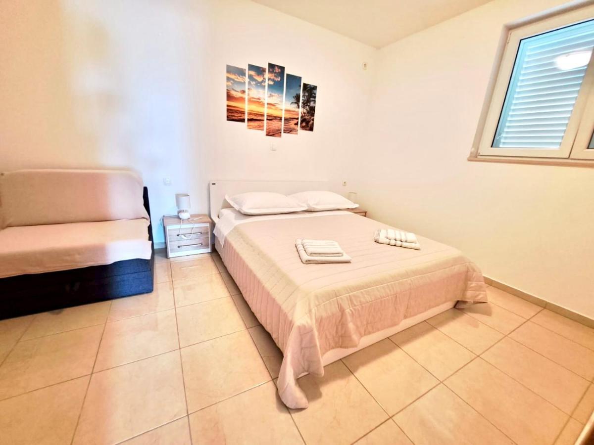 Nemira Beach Getaway أوميس المظهر الخارجي الصورة
